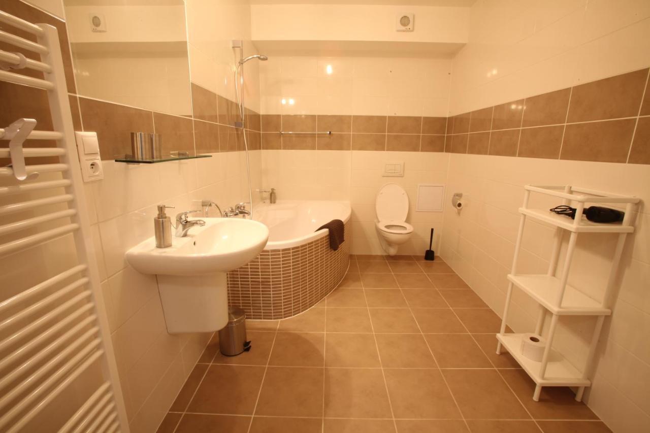 Apartment Park Radouc - 60M2 Mladá Boleslav Εξωτερικό φωτογραφία